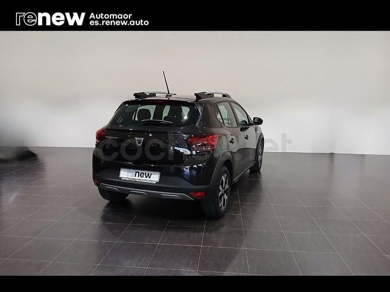Usado Dacia Sandero Comfort 101 CV (74 kW) 2022 Negro Berlina