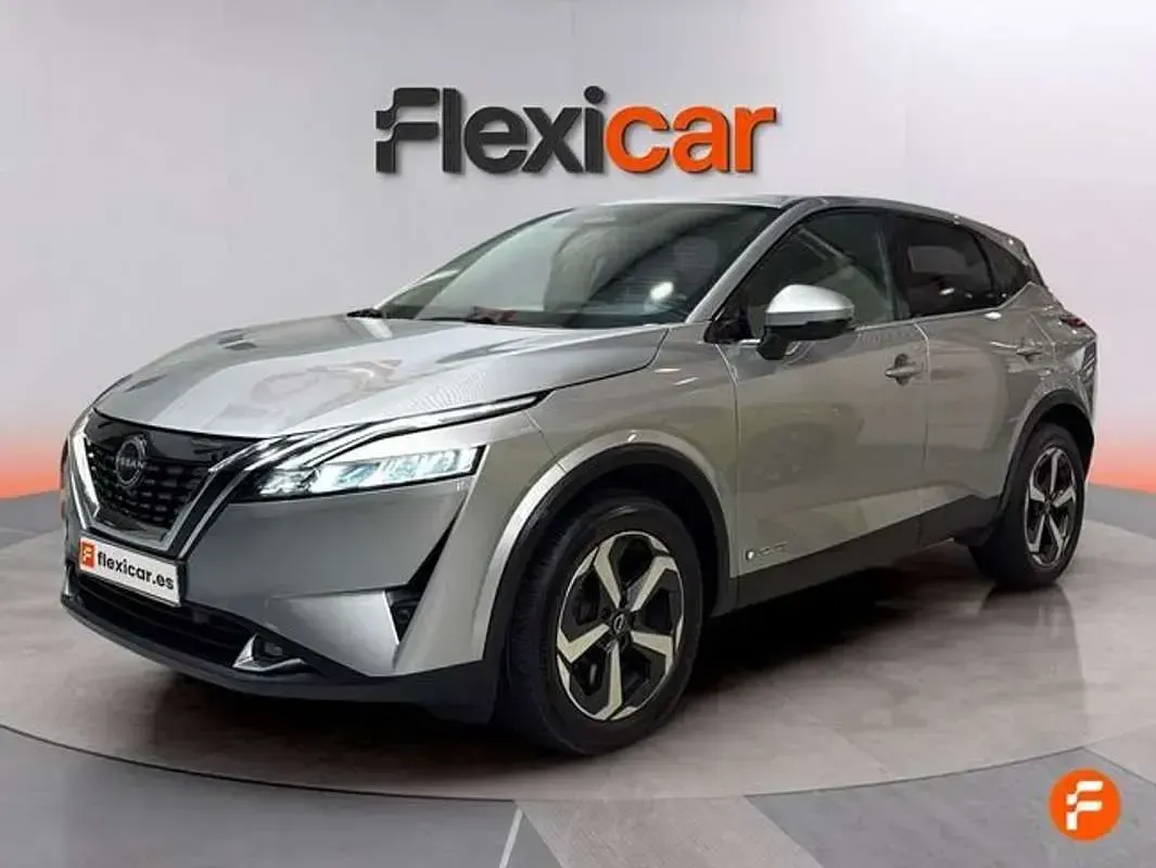 Usado Nissan Qashqai N-Connecta 140 CV (102 kW) 2023 Gris SUV
