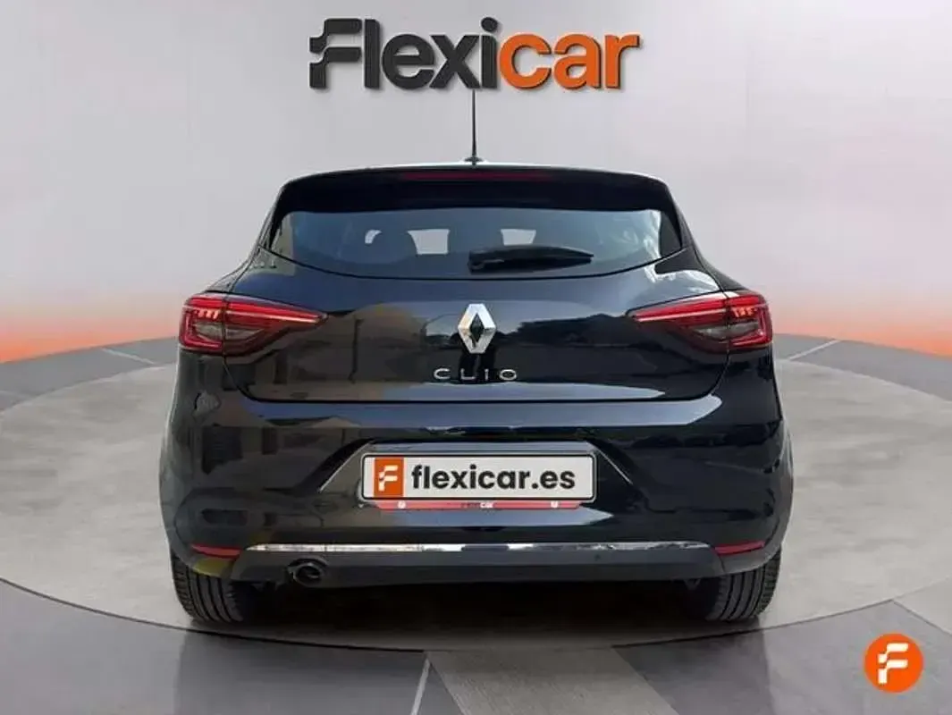 Usado Renault Clio V Techno 101 CV (74 kW) 2022 Negro Utilitario