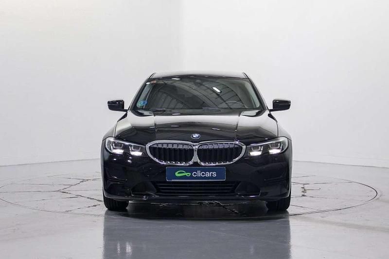Usado BMW 318 150 CV (110 kW) 2021 Negro Berlina