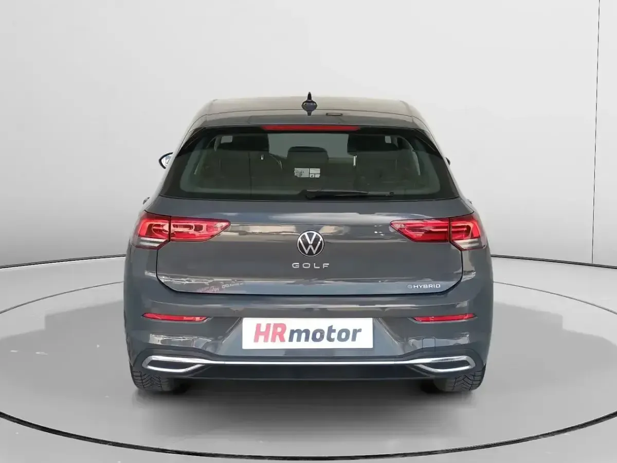 Usado VW Golf VIII 204 CV (150 kW) 2022 Gris