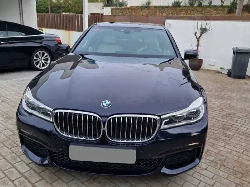 Usado BMW 730 265 CV (194 kW) 2019 Azul Berlina