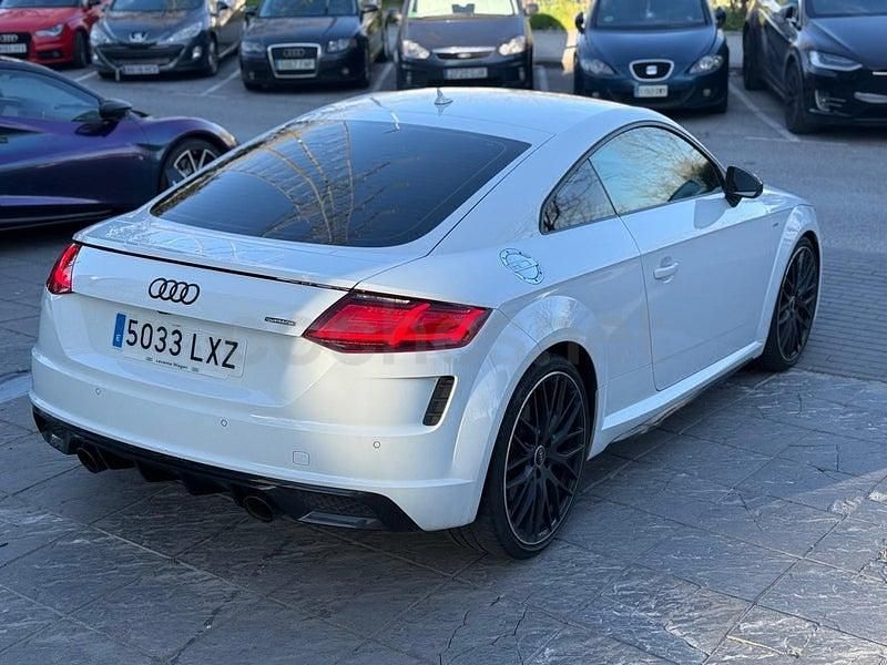 Usado Audi TT S-line plus 245 CV (180 kW) 2022 Negro Coupe