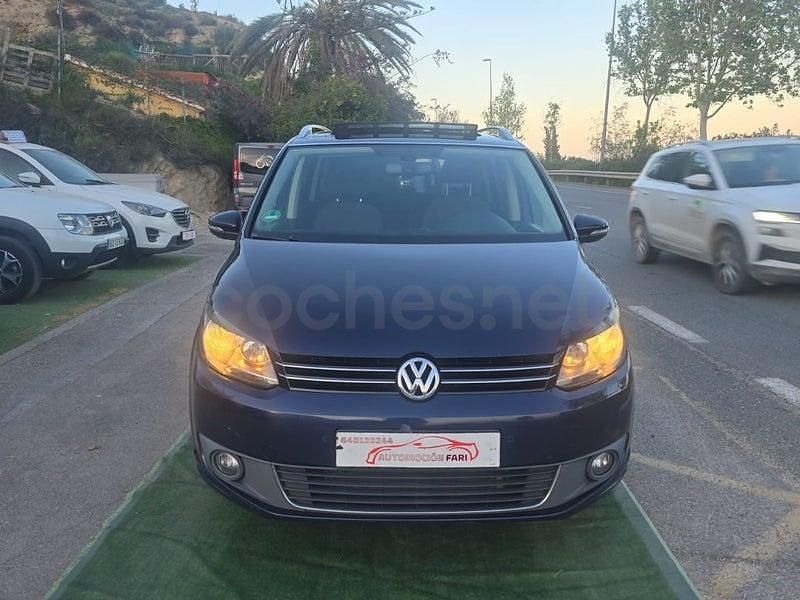 Usado VW Touran Advance 105 CV (77 kW) 2012 Azul Monovolumen