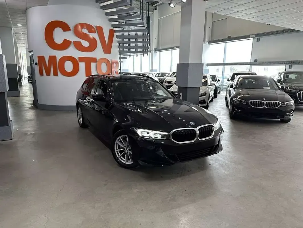 Usado BMW 320e 204 CV (150 kW) 2023 Negro Berlina