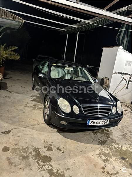 Usado Mercedes E320 Avantgarde 224 CV (164 kW) 2003 Azul Berlina