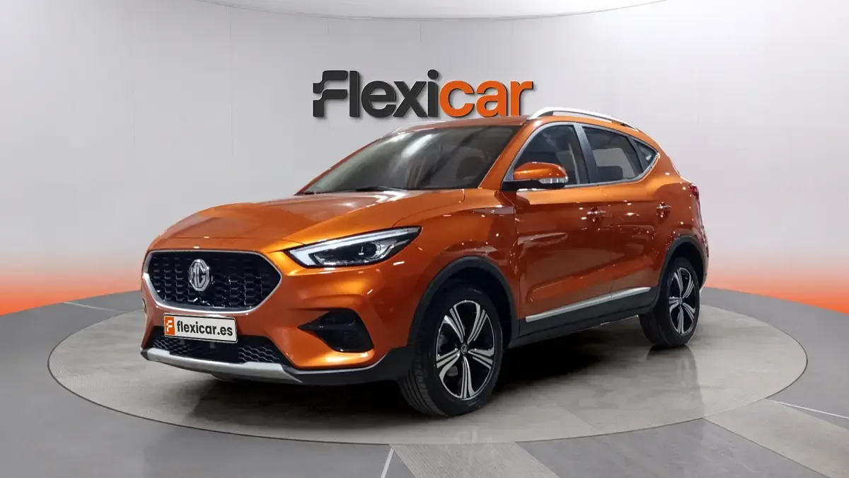 Usado MG ZS Comfort 116 CV (85 kW) 2025 Naranja SUV