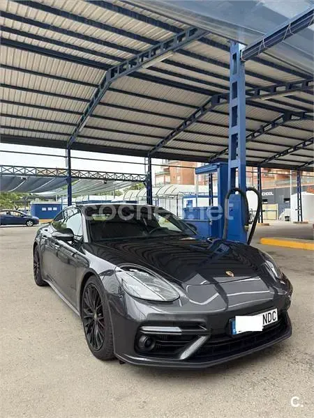 Usado Porsche Panamera Turbo 520 CV (382 kW) 2017 Negro Utilitario