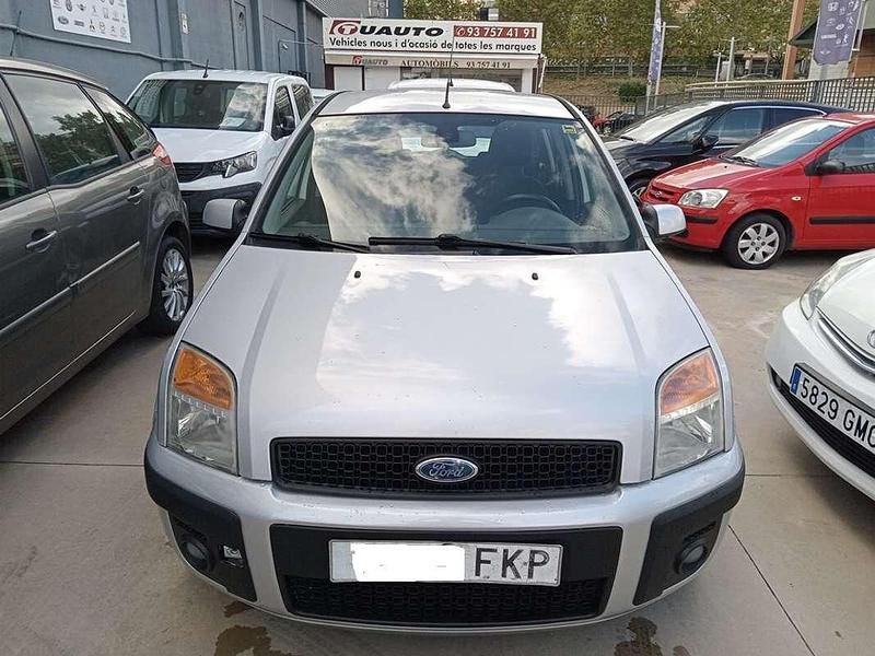 Gris Usado 2007 Ford Fusion Trend Monovolumen | 3500 € (Buen precio) - Imagen 1/4