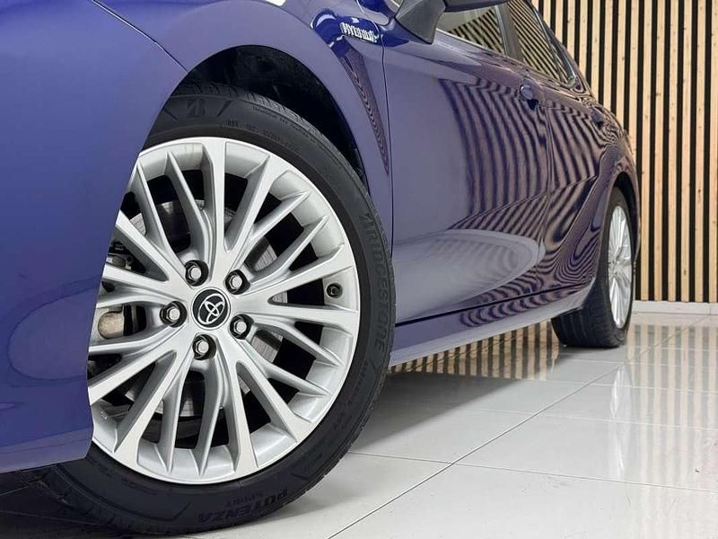 Usado Toyota Camry Advance 218 CV (160 kW) 2020 Azul Berlina
