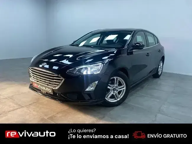 Usado Ford Focus Active 120 CV (88 kW) 2021 Negro Berlina