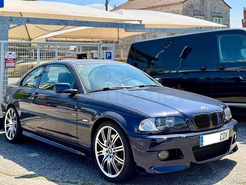 Usado BMW 330 Sport Line 231 CV (169 kW) 2003 Azul Coupe