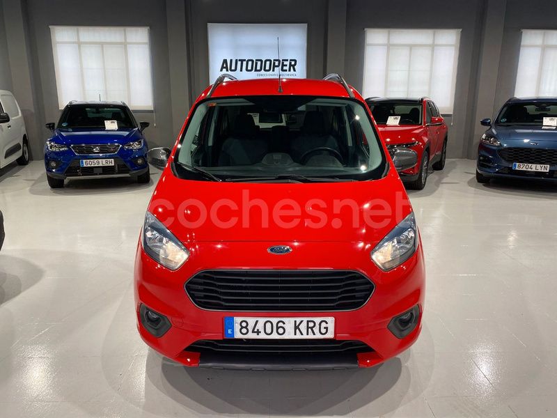 Rojo Usado 2018 Ford Tourneo Courier Sport Monovolumen | 15.900 € (Un poco caro) - Imagen 1/4