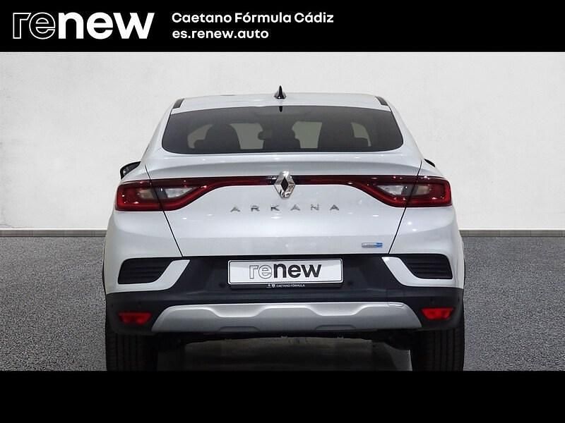 Usado Renault Arkana Zen 145 CV (106 kW) 2021 Blanco SUV