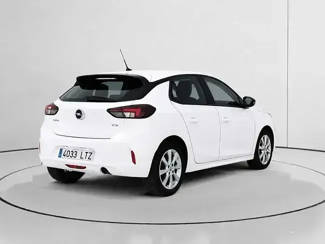 Usado Opel Corsa Edition 100 CV (73 kW) 2021 Blanco Utilitario