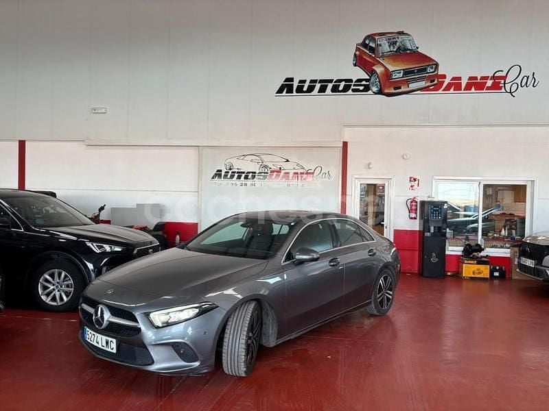 Gris / plata Usado 2022 Mercedes A180 Berlina | 18.990 € (Super precio) - Imagen 1/4