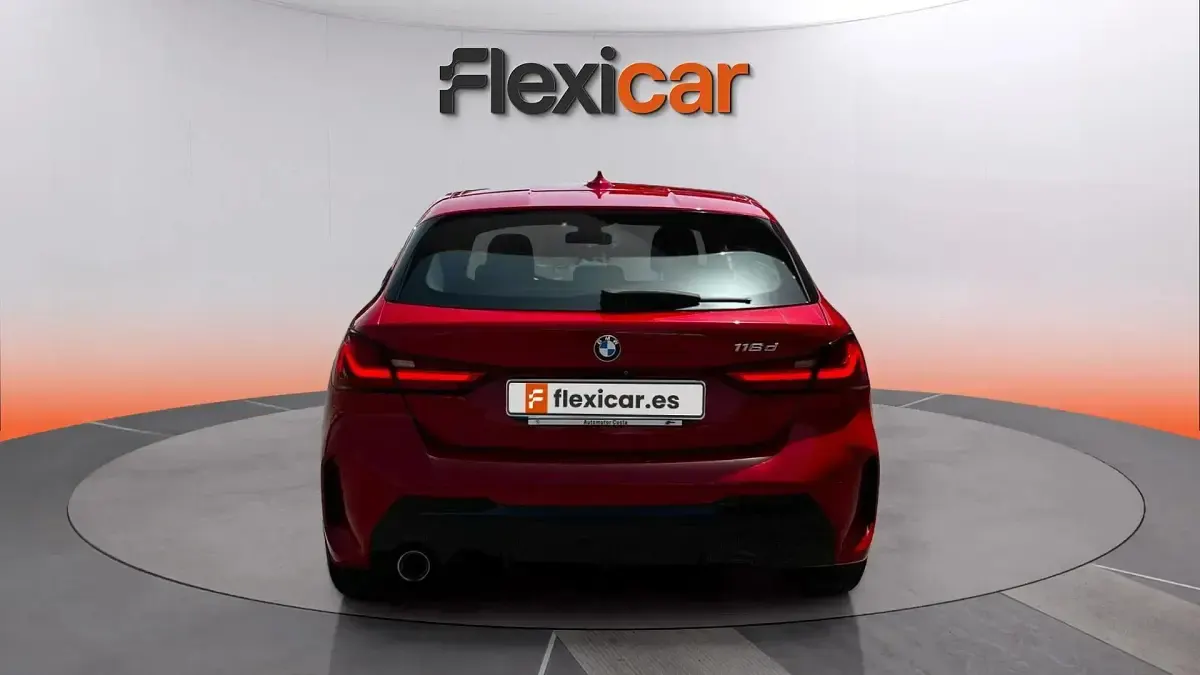 Usado BMW 116 116 CV (85 kW) 2021 Rojo Utilitario