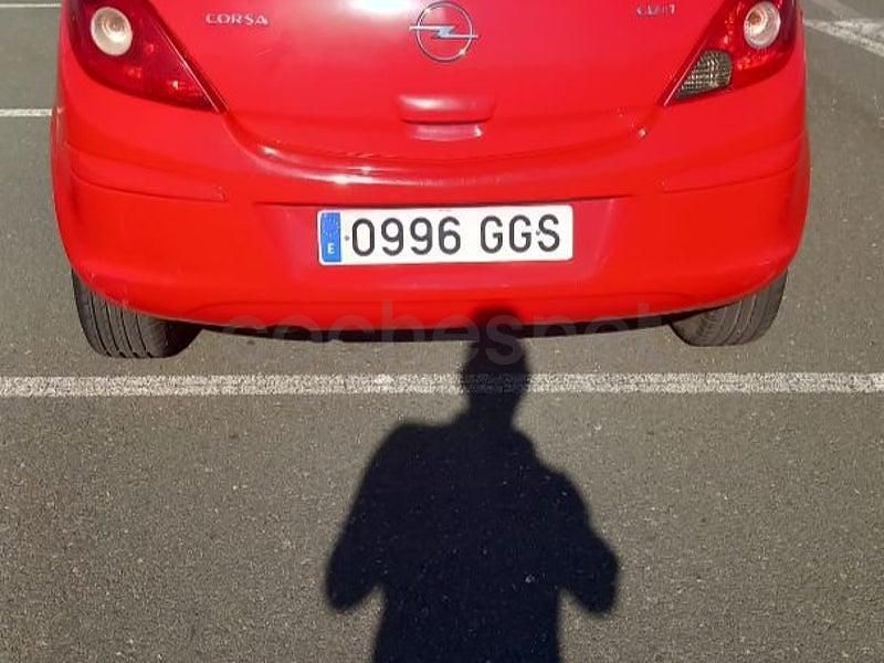 Usado Opel Corsa 90 CV (66 kW) 2008 Rojo Berlina