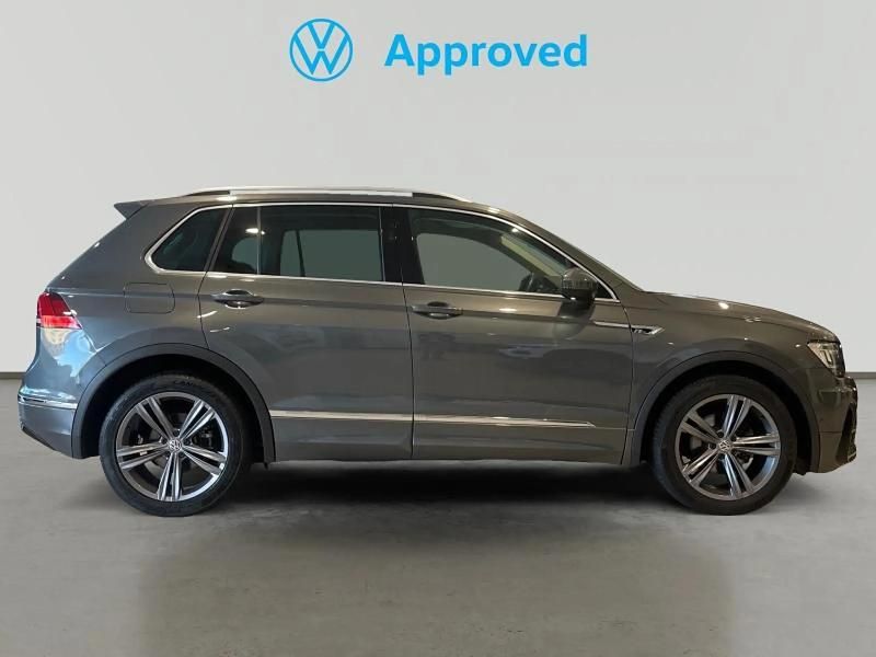 Usado VW Tiguan Advance 150 CV (110 kW) 2020 Gris/plata SUV