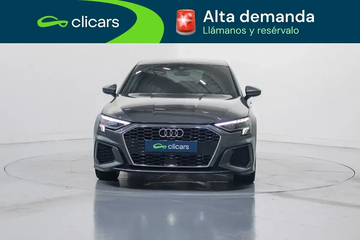 Usado Audi A3 Sportback e-tron S-Line 150 CV (110 kW) 2022 Gris Utilitario