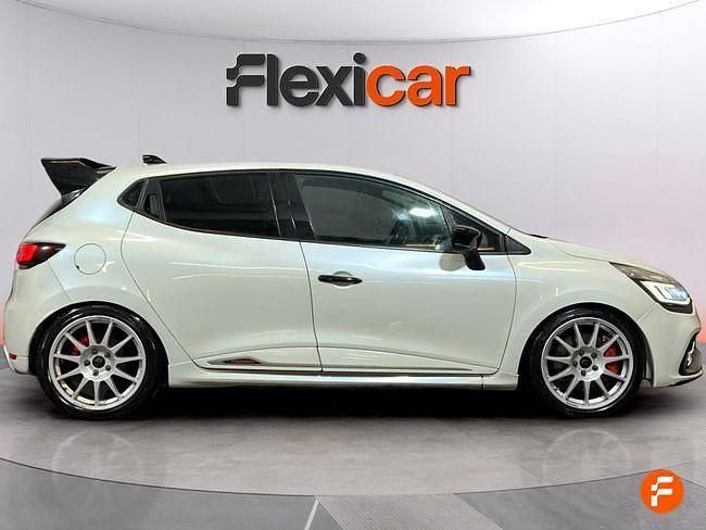 Usado Renault Clio IV Trophy 220 CV (161 kW) 2016 Blanco