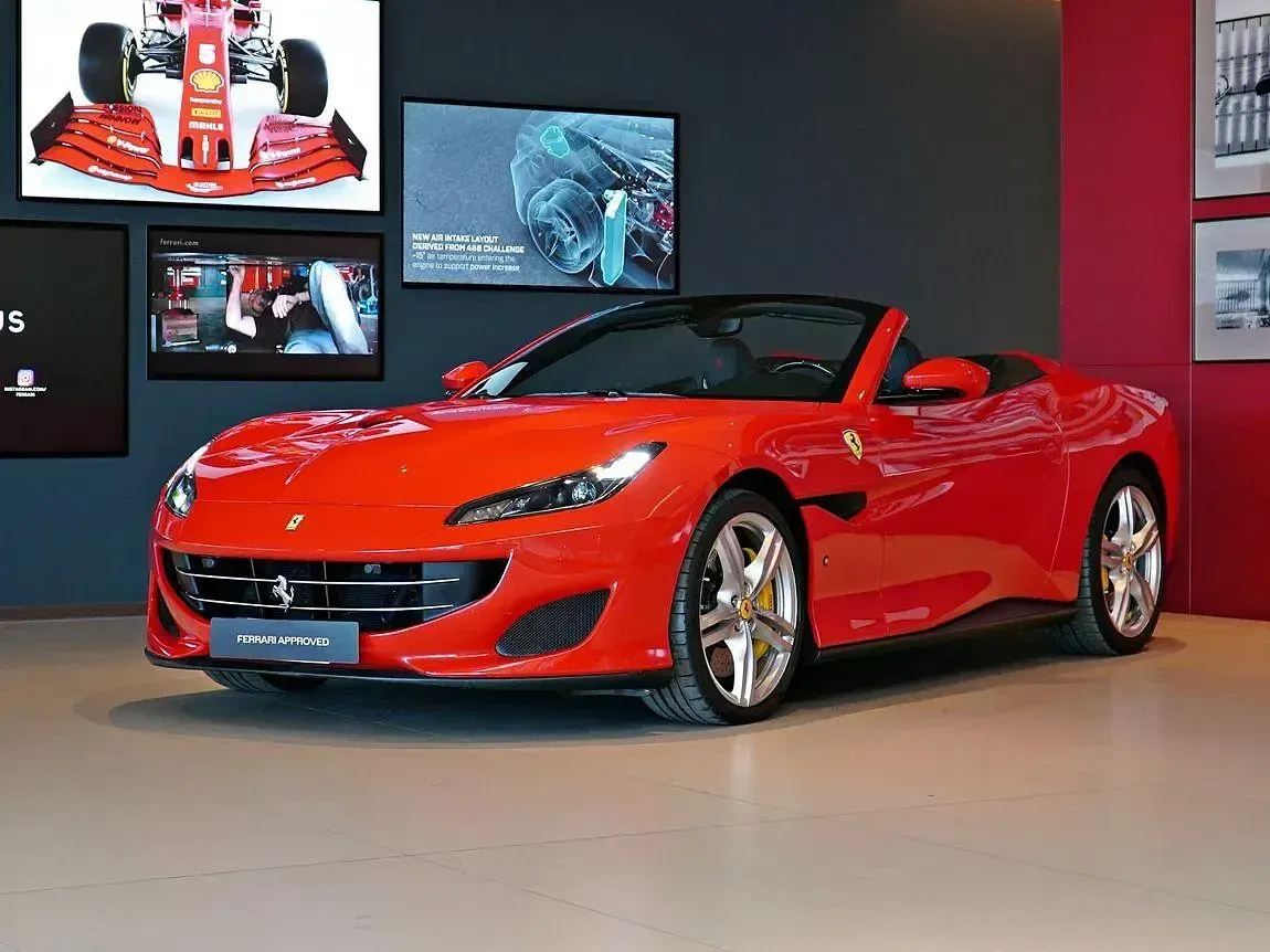 Usado Ferrari Portofino 600 CV (441 kW) 2018 Rojo Descapotable