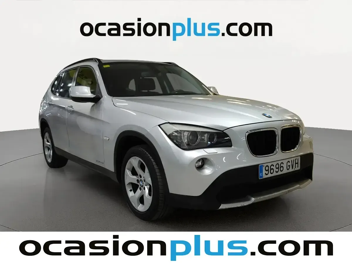 Usado BMW X1 177 CV (130 kW) 2010 Gris SUV