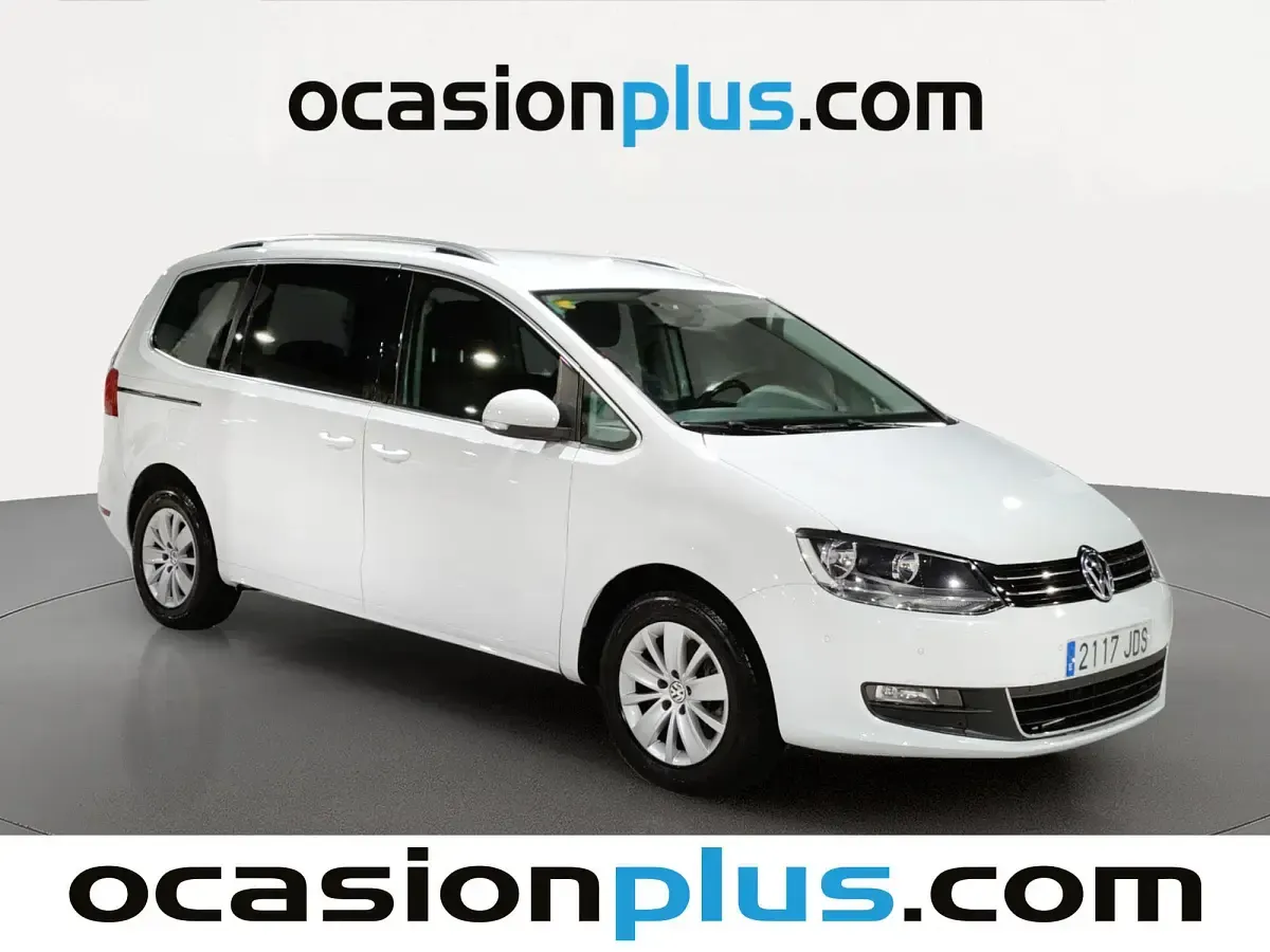Usado VW Sharan Advance 140 CV (102 kW) 2015 Blanco Monovolumen