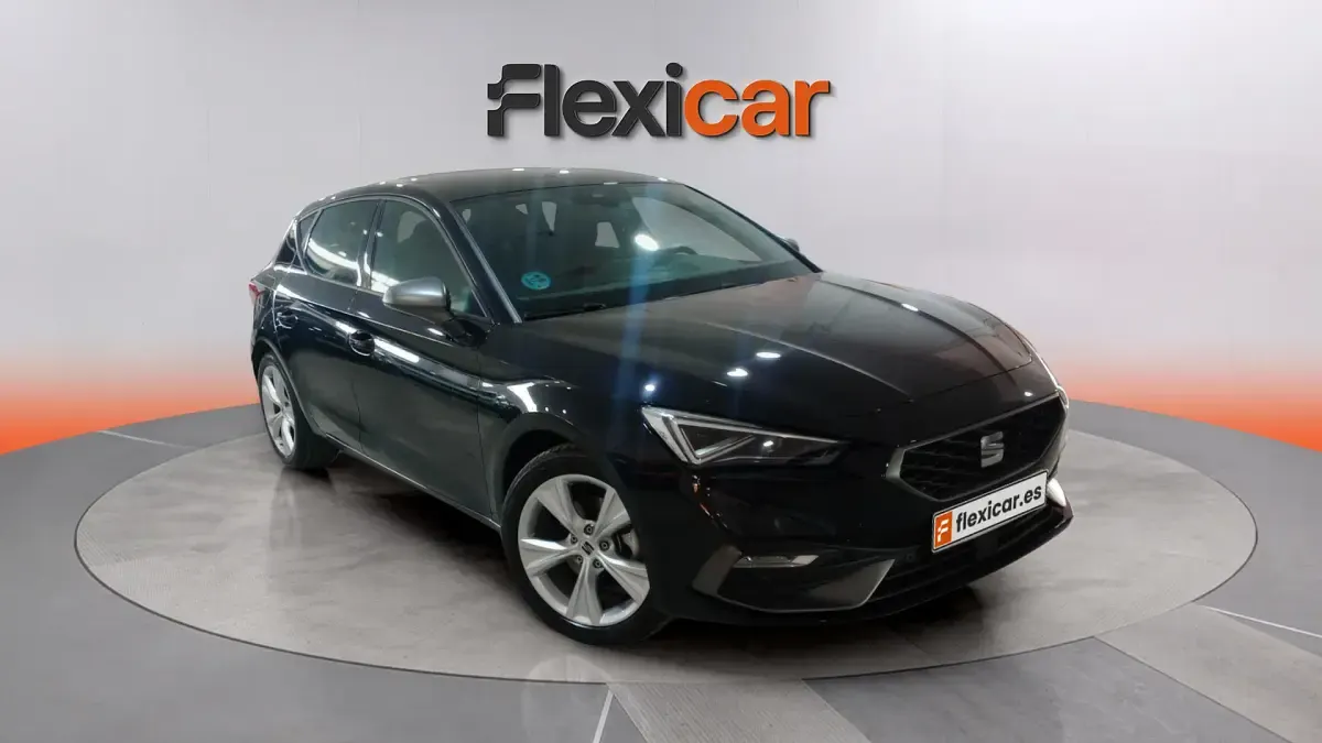 Usado Seat Leon FR 150 CV (110 kW) 2025 Familiar
