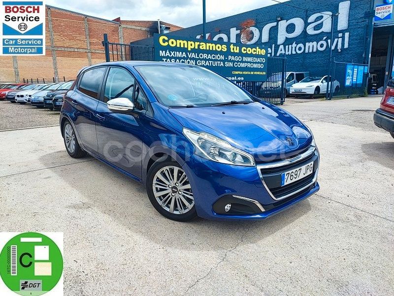 Azul Usado 2016 Peugeot 208 GT-line Utilitario | 9400 € (Precio justo) - Imagen 1/4