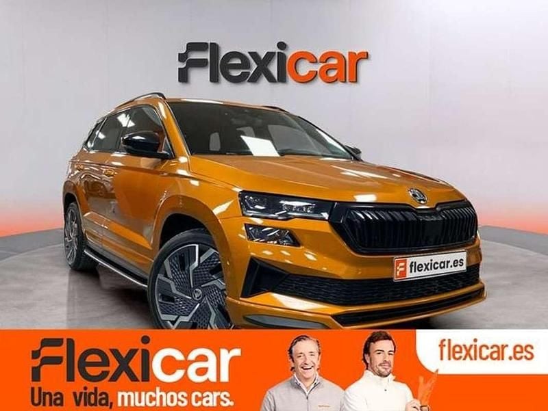 Usado Skoda Karoq SportLine 150 CV (110 kW) 2022 Naranja SUV