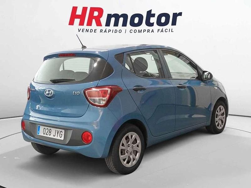 Usado Hyundai i10 67 CV (49 kW) 2017 Azul Utilitario