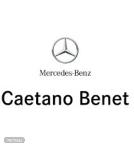 Rojo Usado 2024 Mercedes GLA220 SUV | 52.900 € (Caro) - Imagen 1/1
