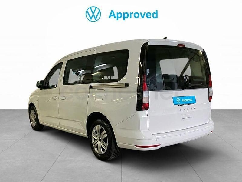 Usado VW Caddy Maxi 122 CV (89 kW) 2025 Blanco Monovolumen
