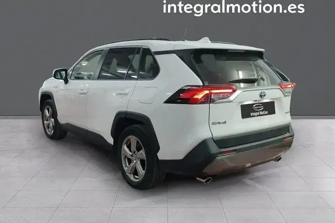Usado Toyota RAV4 Hybrid Advance 218 CV (160 kW) 2020 Blanco SUV