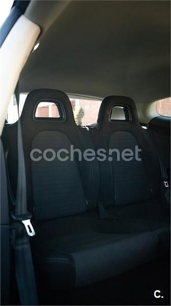 Usado VW Scirocco 140 CV (102 kW) 2012 Blanco Coupe