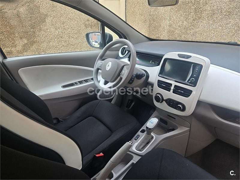 Usado Renault Zoe Life 67 kW (92 CV) 2018 Eléctrico Utilitario