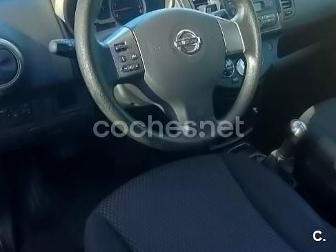 Usado Nissan Note Acenta 88 CV (64 kW) 2006 Gris / plata Utilitario