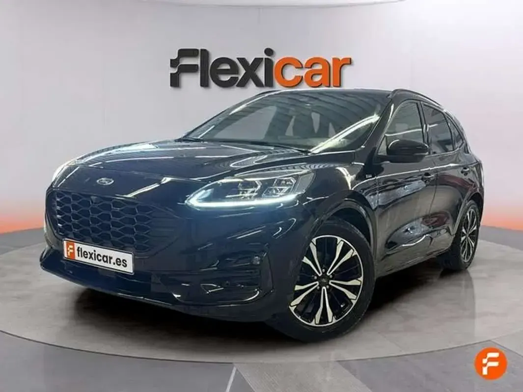 Usado Ford Kuga ST-Line X 150 CV (110 kW) 2022 Negro SUV