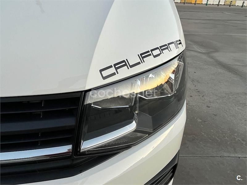 Usado VW California Beach 150 CV (110 kW) 2019 Blanco Van