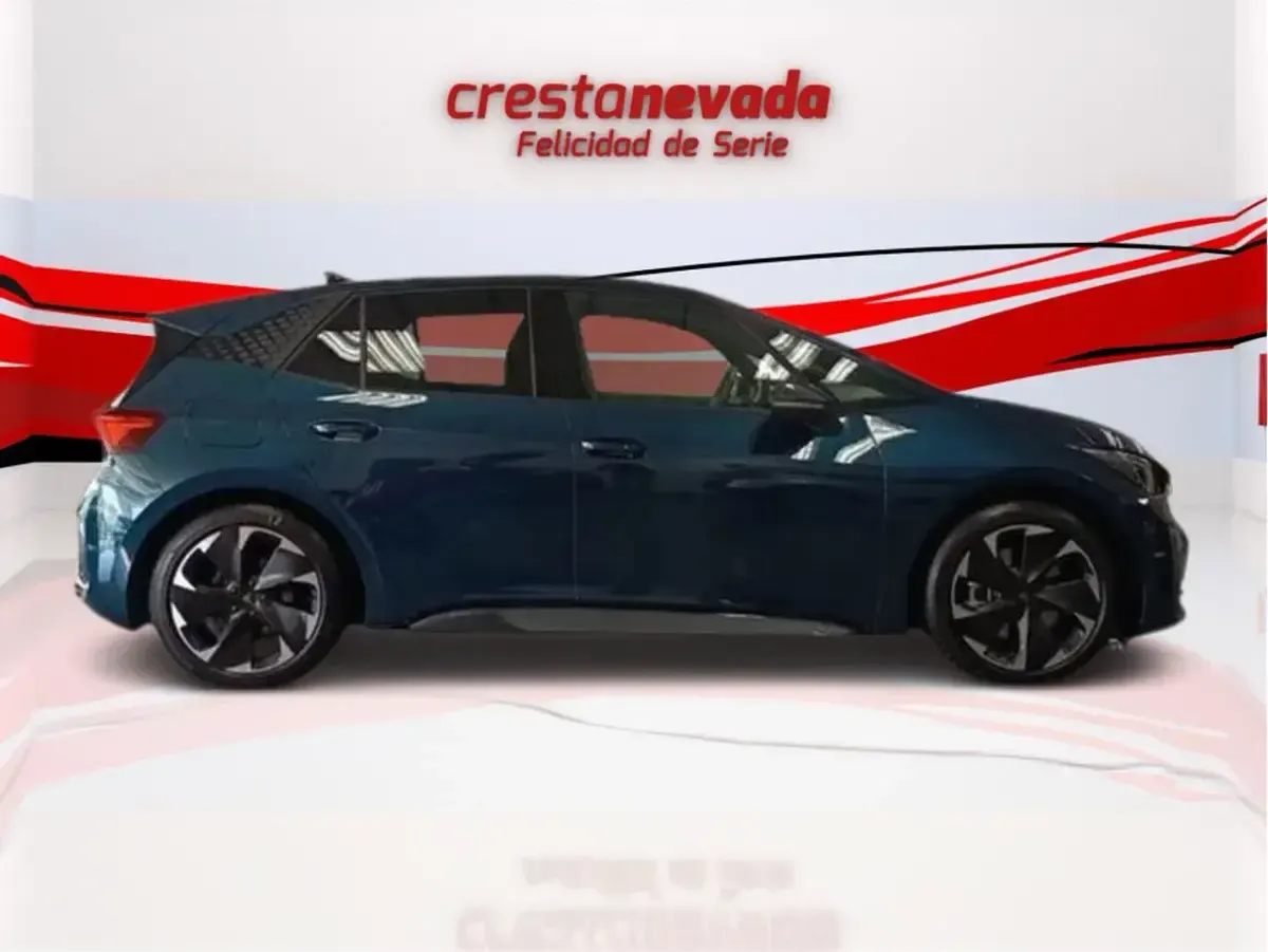 Usado Cupra Born e-Boost 169 kW (231 CV) 2024 Azul Utilitario