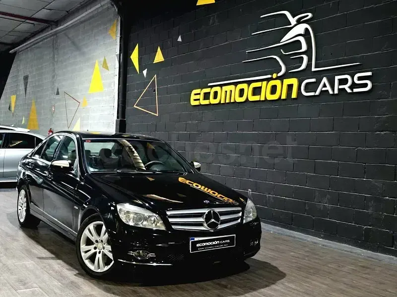 Usado Mercedes C320 Elegance 224 CV (164 kW) 2008 Negro Berlina