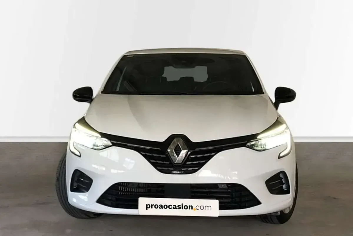 Usado Renault Clio Zen 91 CV (66 kW) 2021 Blanco Utilitario