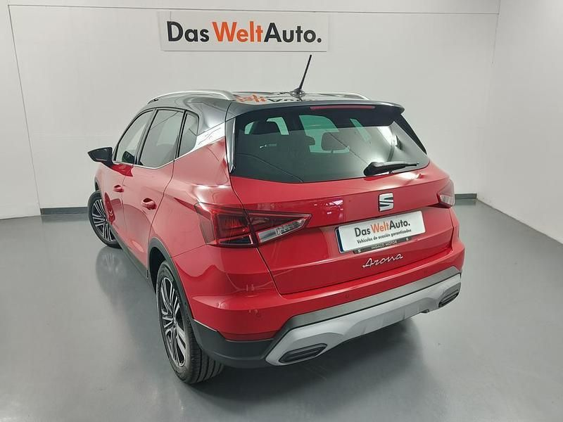 Usado Seat Arona Xperience 116 CV (85 kW) 2024 Rojo SUV