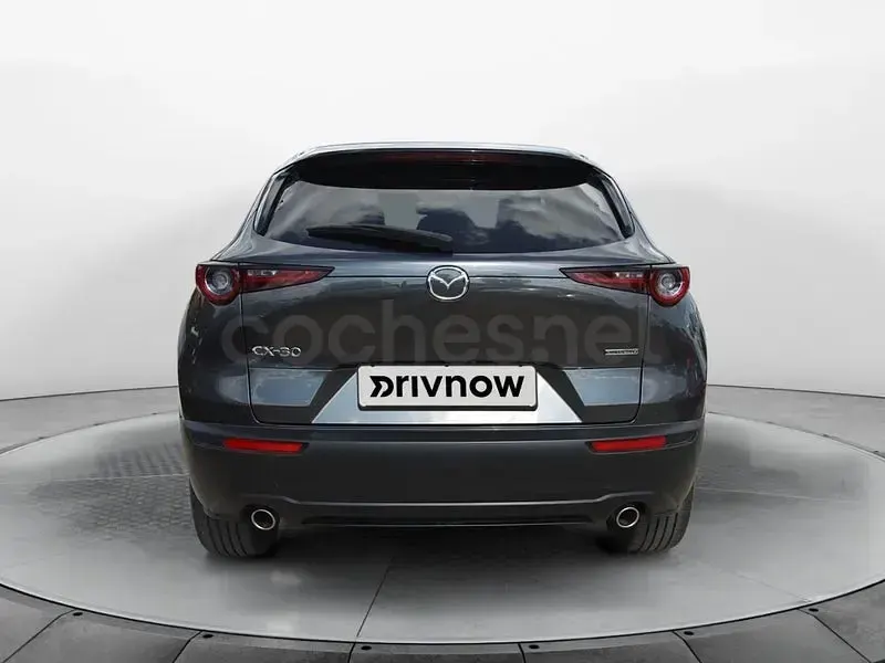 Usado Mazda CX-30 Exclusive-Line 140 CV (102 kW) 2025 Gris / plata SUV