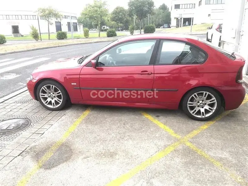 Usado BMW 320 150 CV (110 kW) 2004 Rojo Berlina
