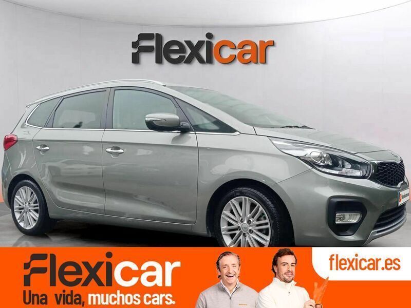 Beige Usado 2017 Kia Carens Monovolumen | 13.990 € (Un poco caro) - Imagen 1/4