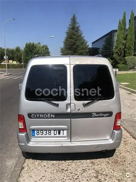 Usado Citroën Berlingo XTR 90 CV (66 kW) 2009 Gris / plata Monovolumen
