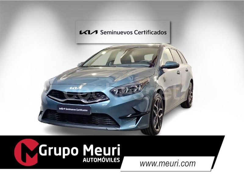 Gris Usado 2023 Kia Ceed Utilitario | 24.990 € - Imagen 1/4
