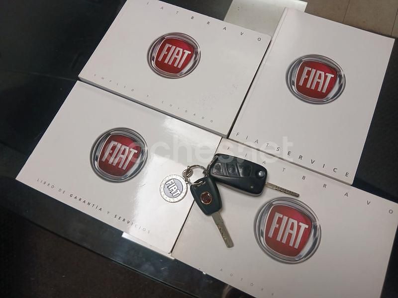 Usado Fiat Bravo Emotion 120 CV (88 kW) 2008 Azul Utilitario